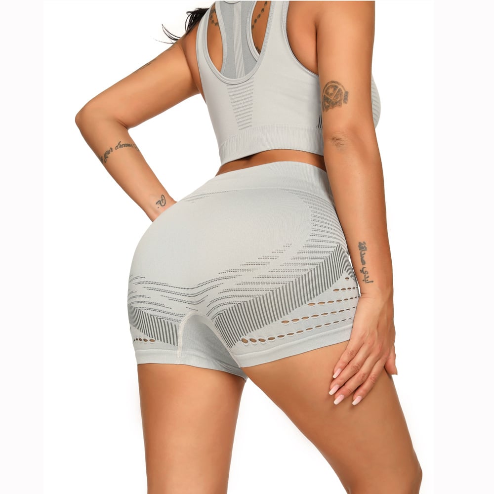 Seamless Yoga Shorts with Hip Lift Design